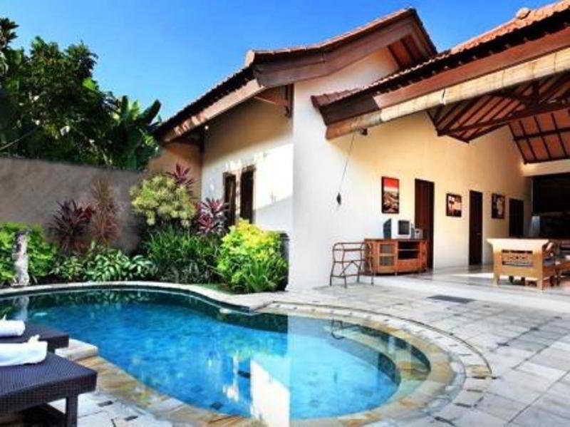 Grand Bali Villa Legian Extérieur photo